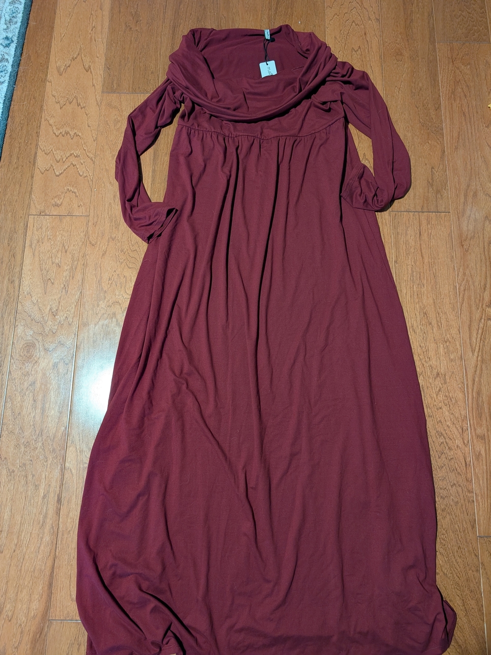Mother Bee Maternity Women’s Long Sleeve Maxi Dress - Burgundy